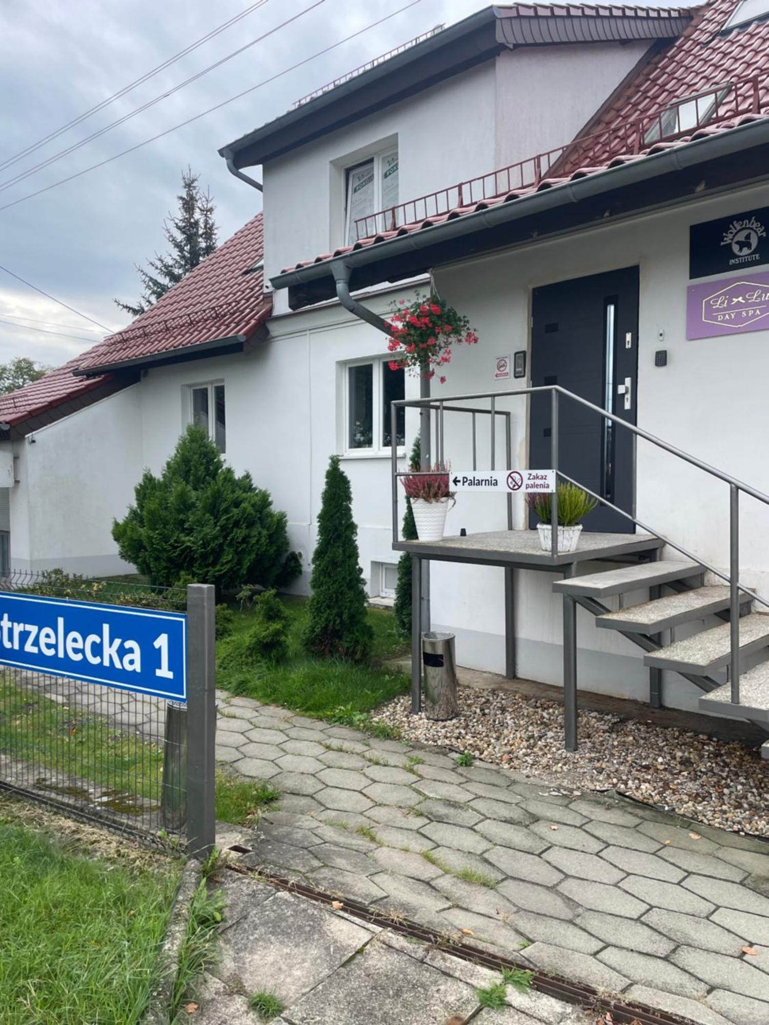 Hotel Strzelecka 1 à Opole Extérieur photo